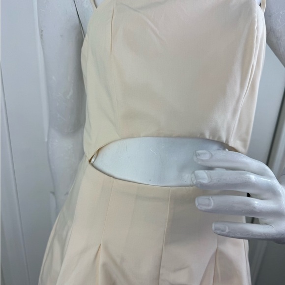 Mable Women's Cream Romper Size Small.  #110 - Picture 5 of 12